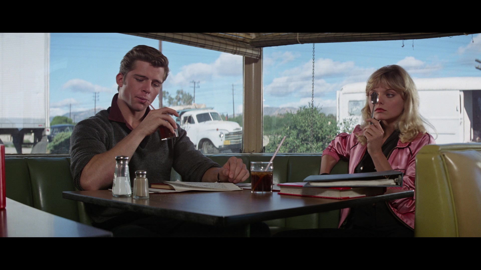 Grease Screencap Fancaps