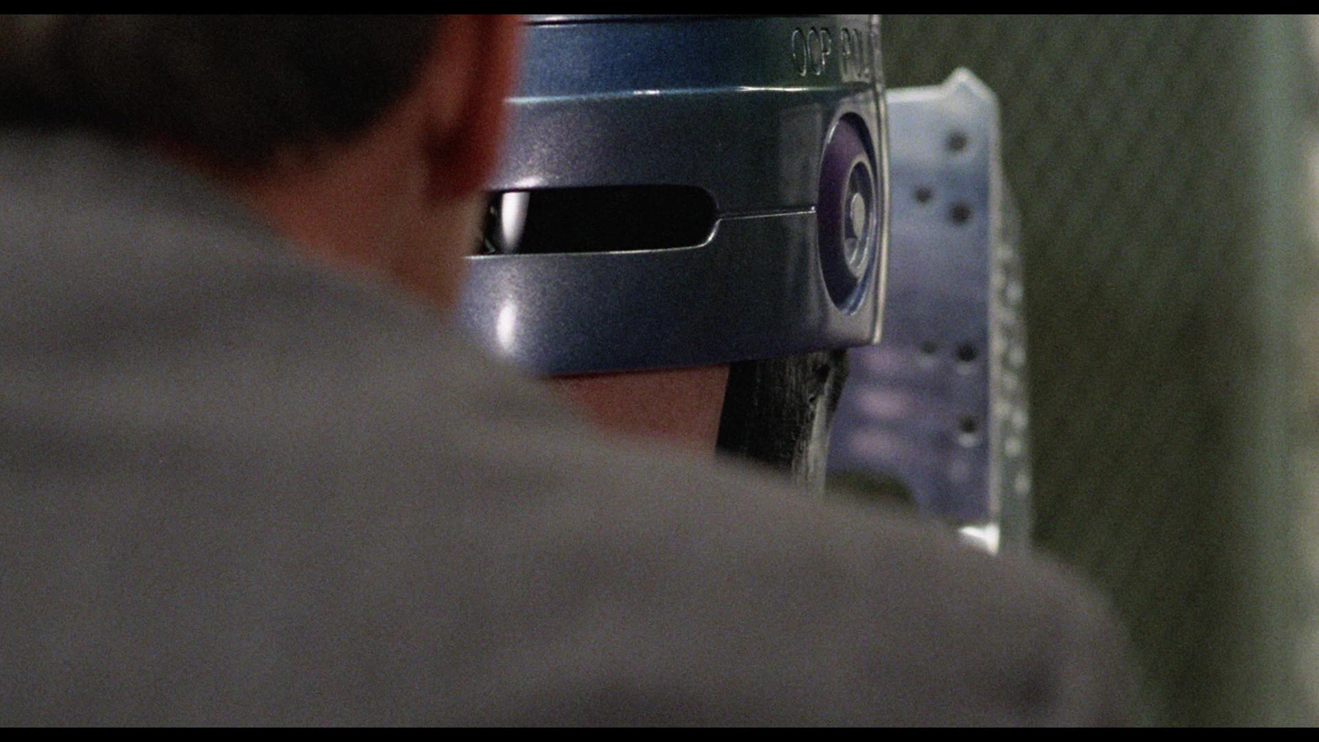 Robocop Screencap Fancaps