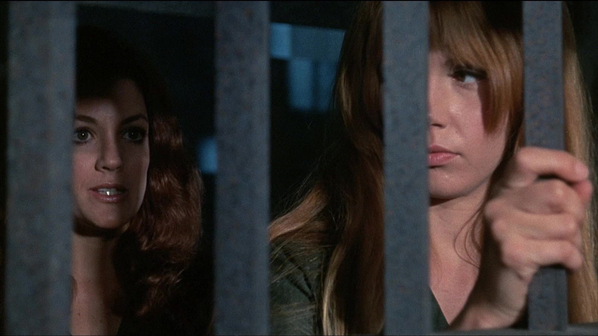 Women In Cages Screencap Fancaps