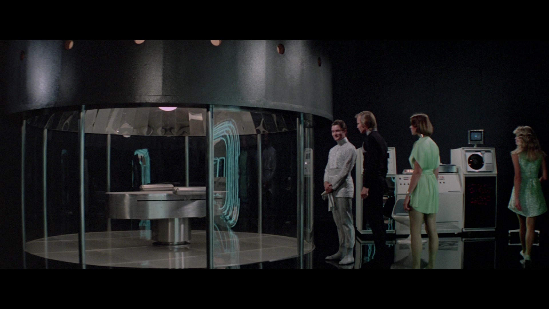 Logan S Run Screencap Fancaps