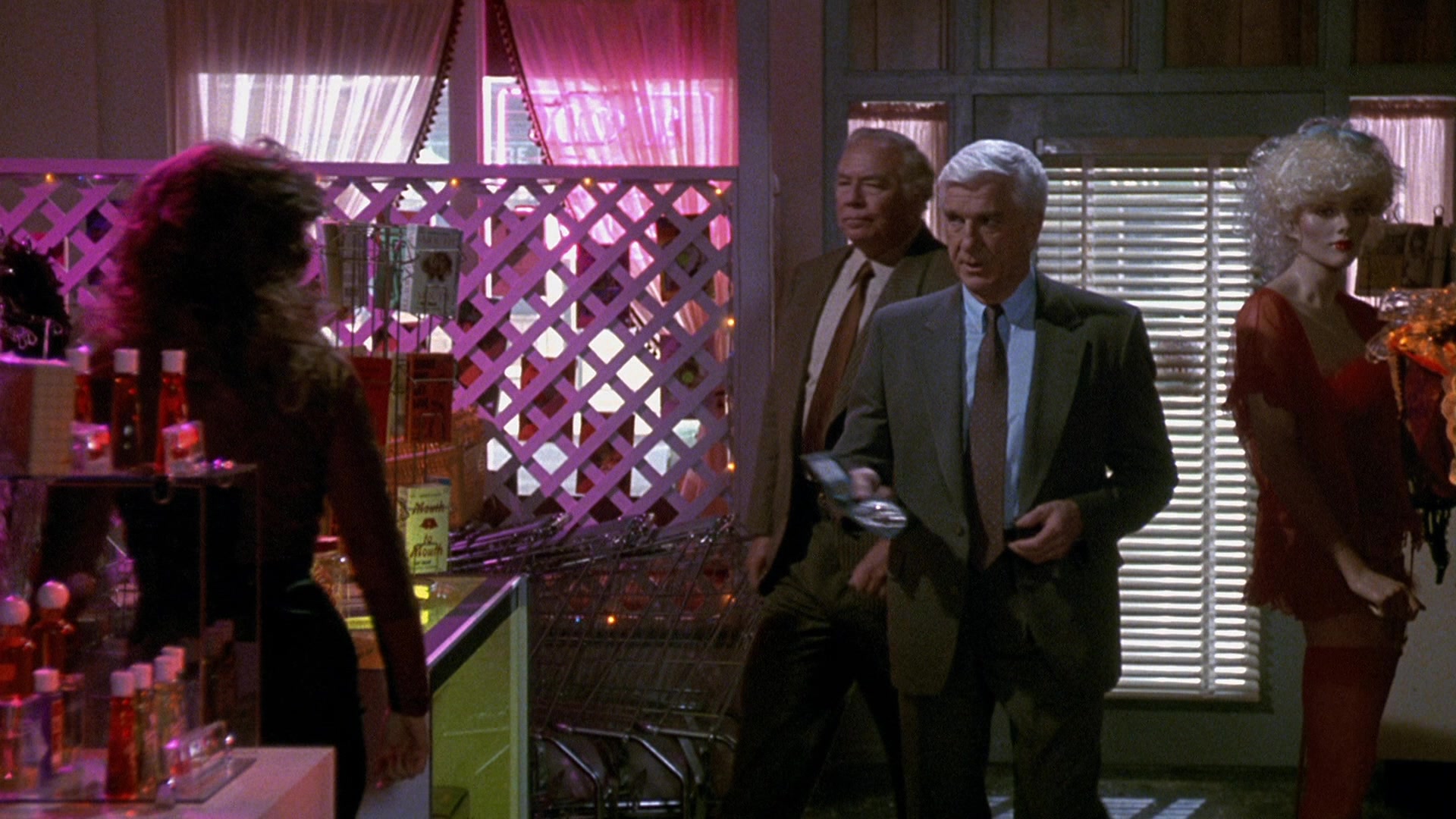The Naked Gun The Smell Of Fear Screencap Fancaps