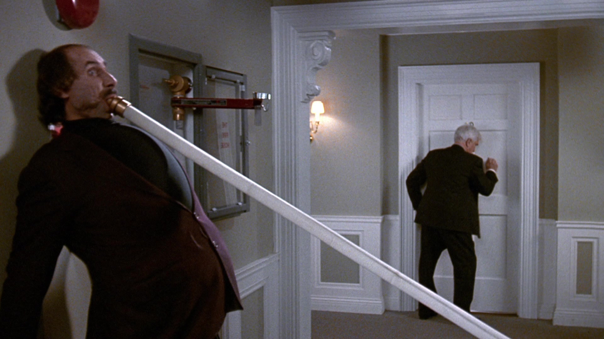 The Naked Gun 2½ The Smell of Fear 1991 Screencap Fancaps