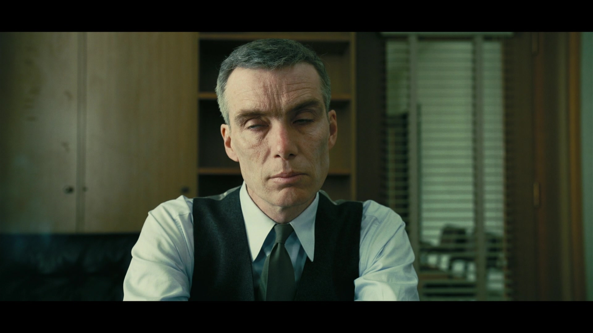 Oppenheimer (2023) Screencap | Fancaps