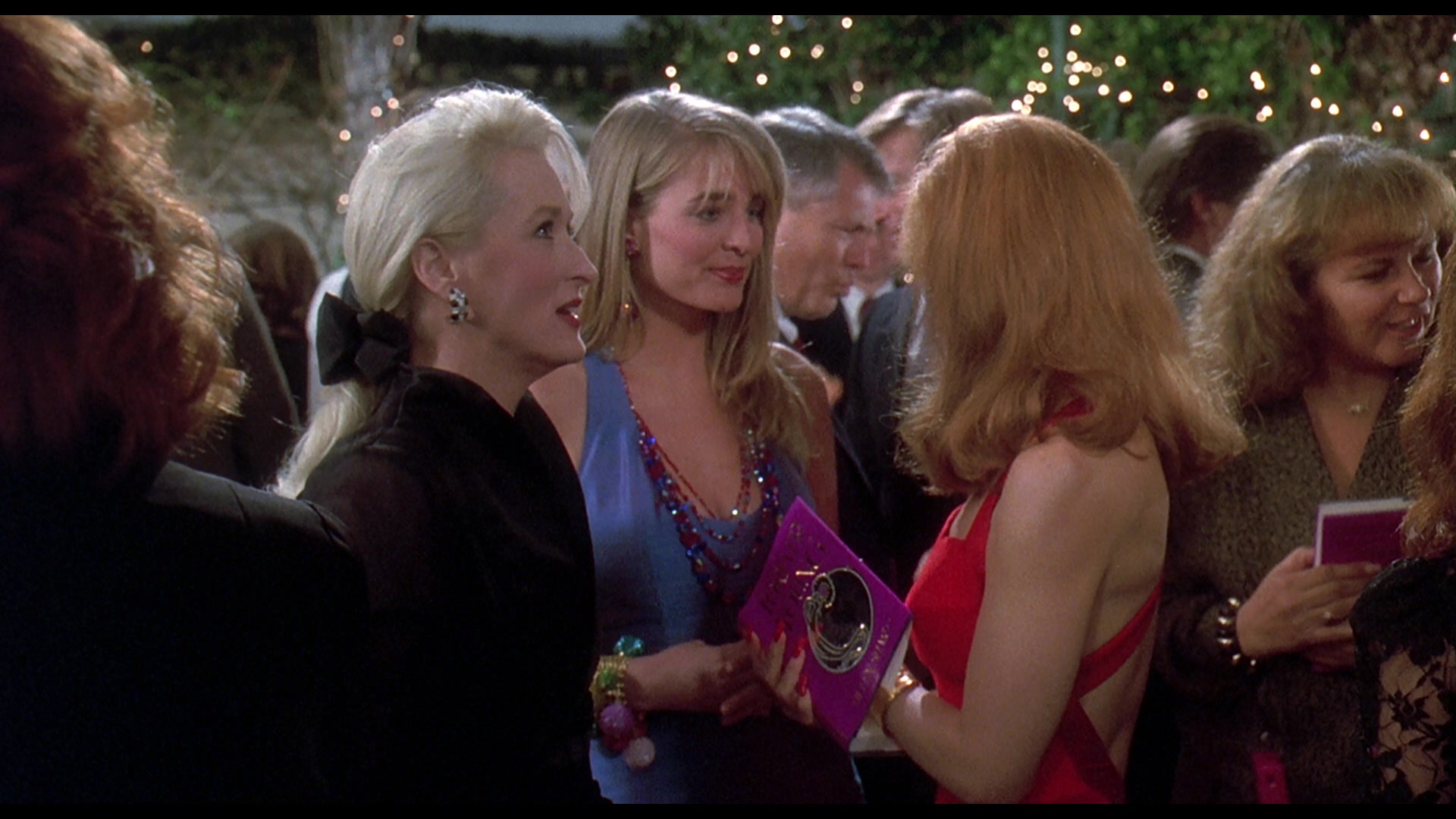 Death Becomes Her (1992) Screencap | Fancaps