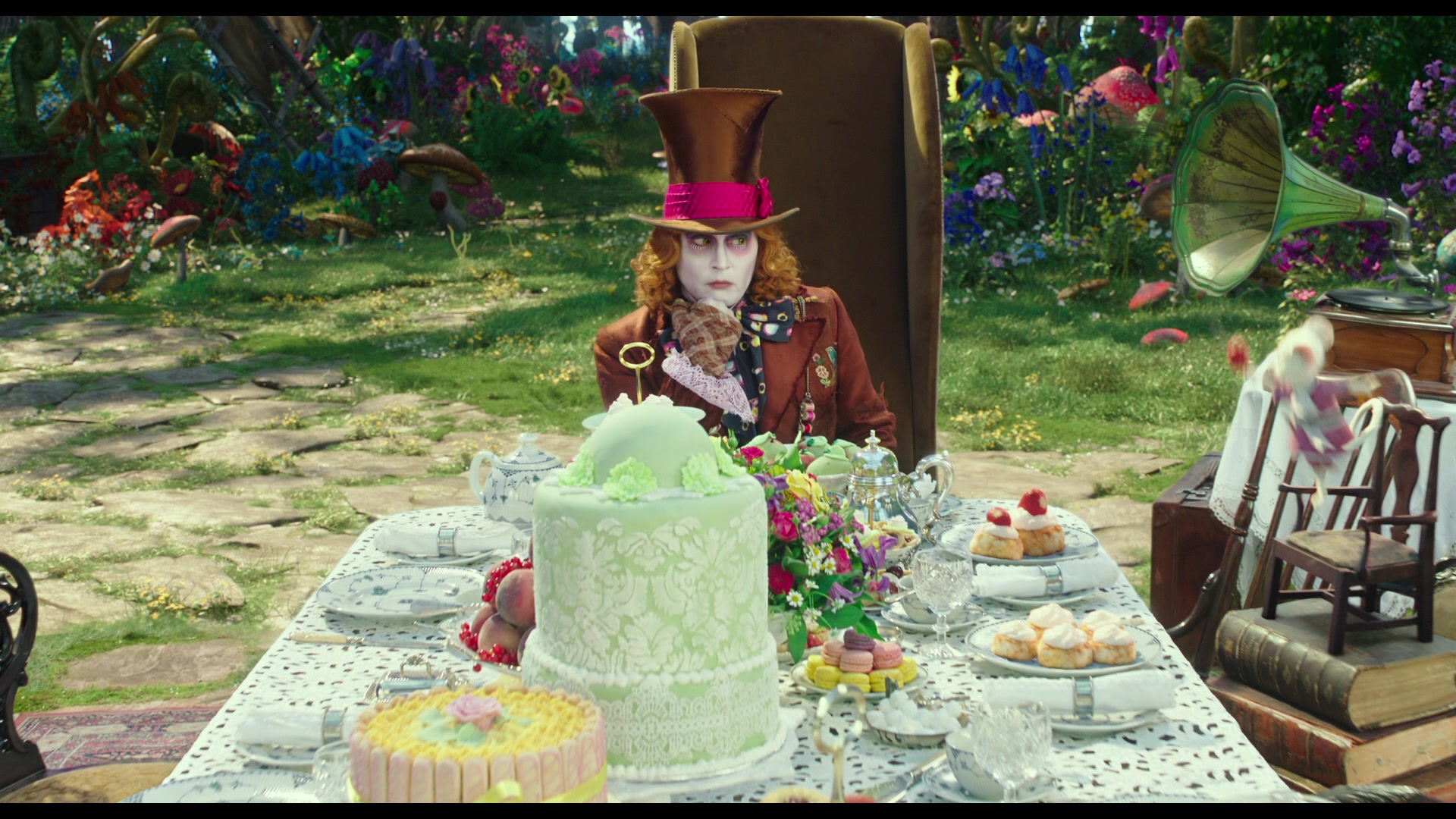 Alice Through the Looking Glass Screencap | Fancaps