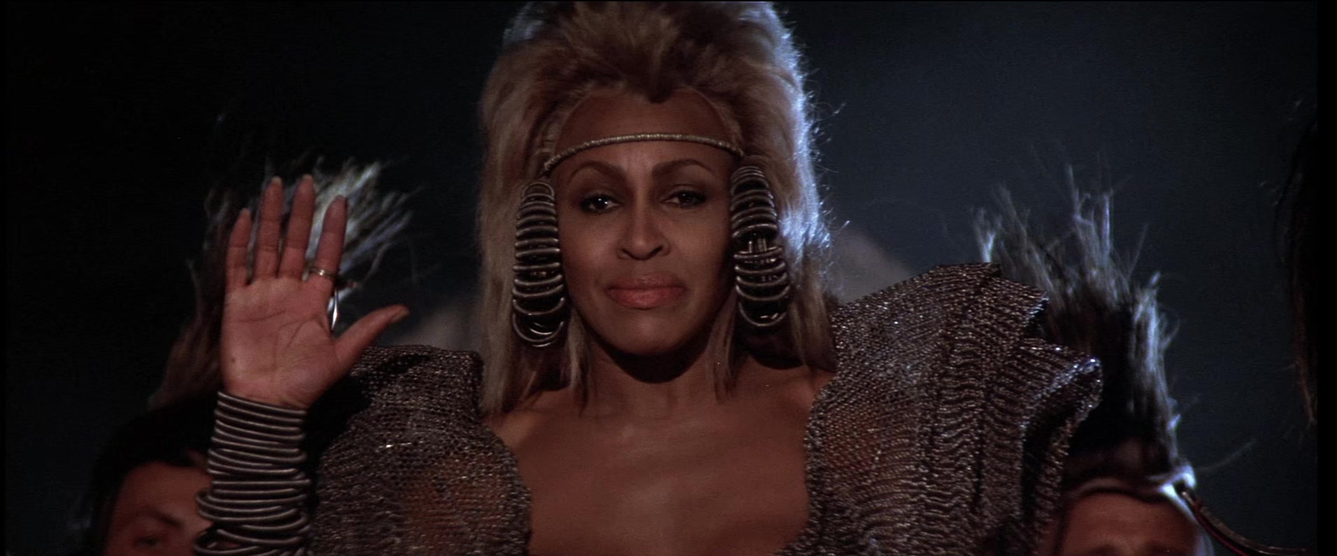 Mad Max Beyond Thunderdome Screencap | Fancaps