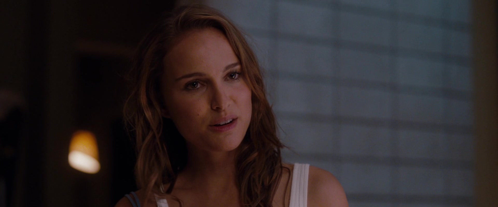 No Strings Attached Screencap | Fancaps