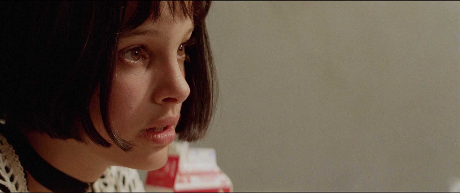 Léon: The Professional Screencap | Fancaps