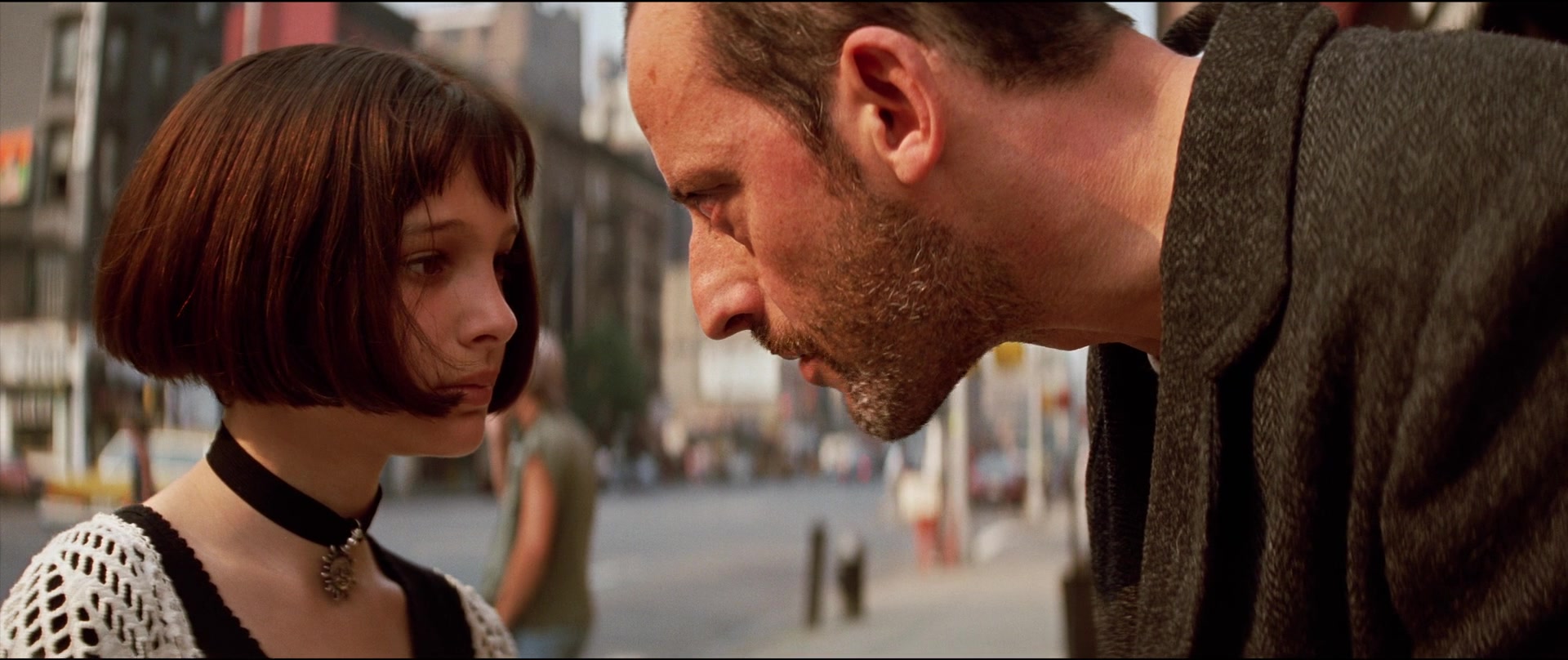 <b>Léon</b>: The Professional Images. a href=&quot;http://Fancaps.net/movies/Movie...