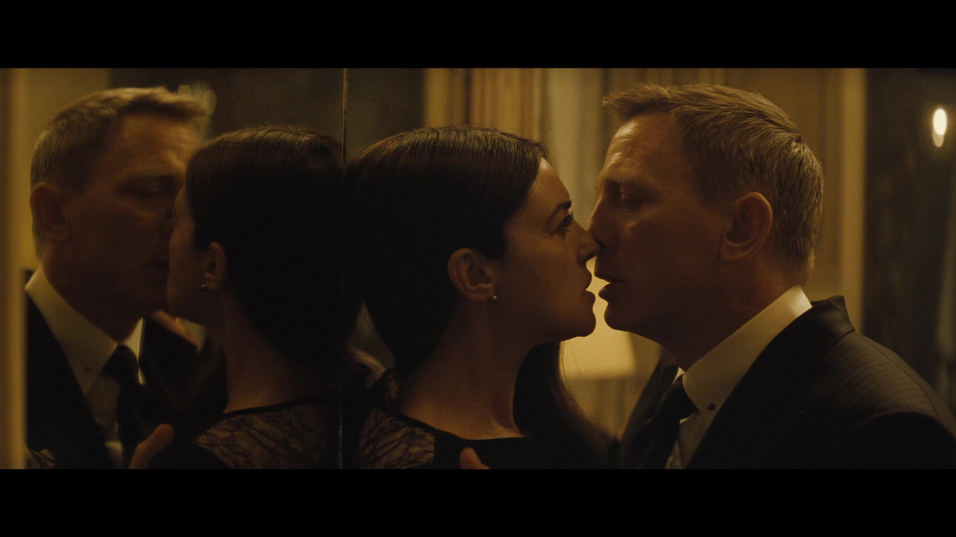 Spectre Screencap | Fancaps