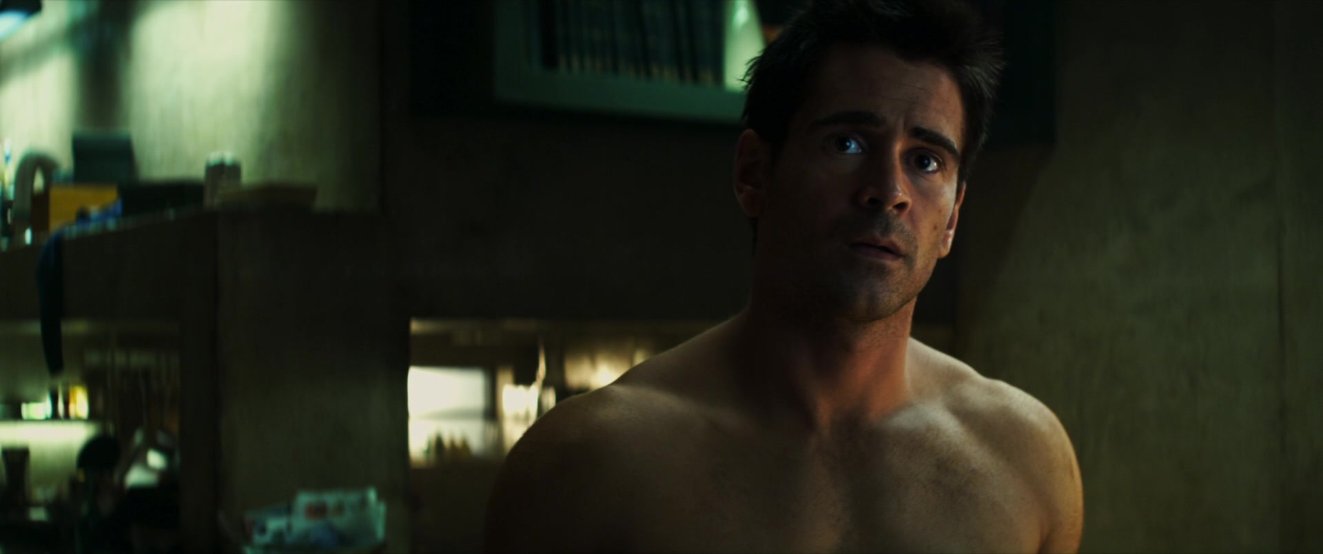 Total Recall (2012) Screencap 