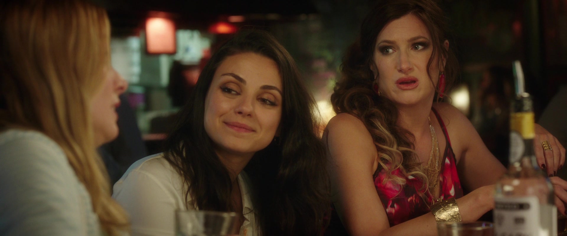 Bad Moms Screencap | Fancaps