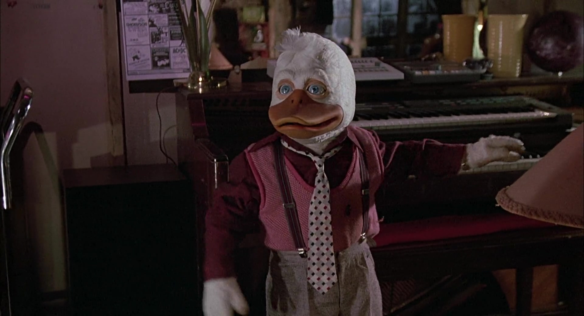 Howard the Duck (1986) Screencap Fancaps