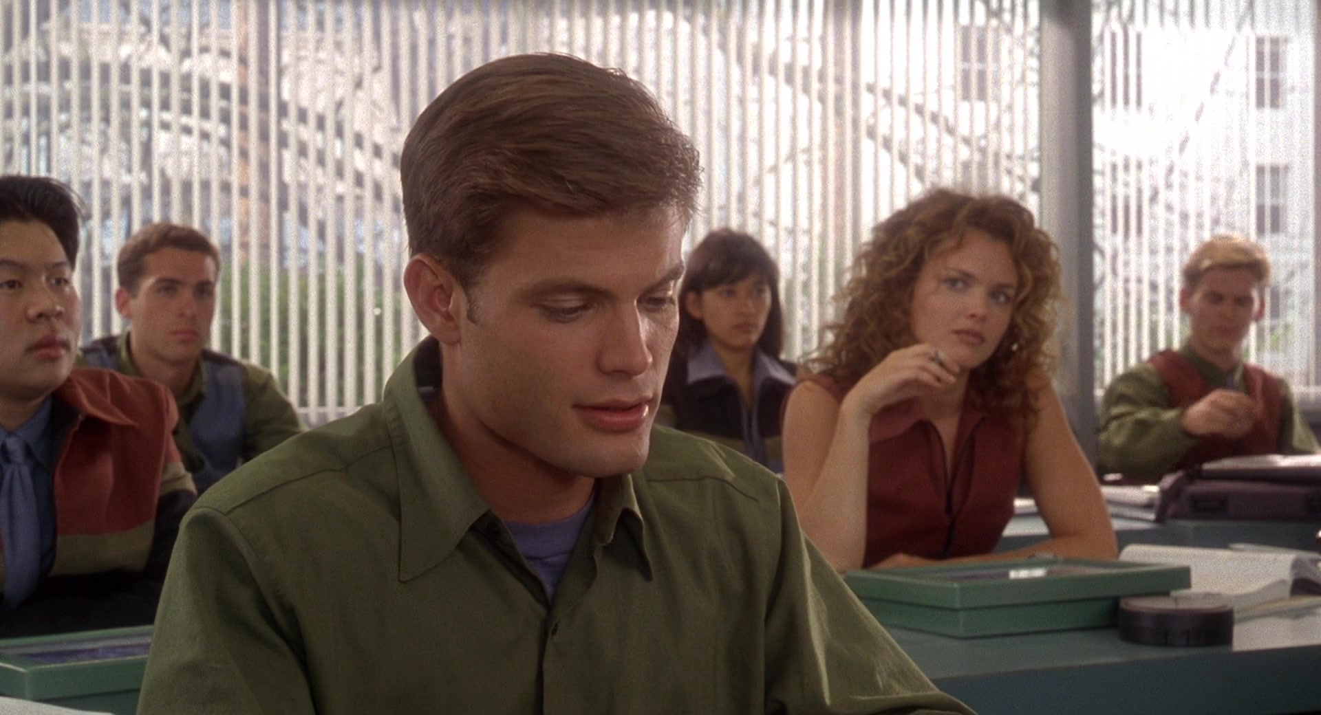 Starship Troopers Screencap