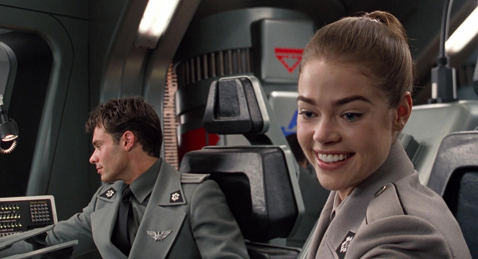 Starship Troopers Screencap | Fancaps