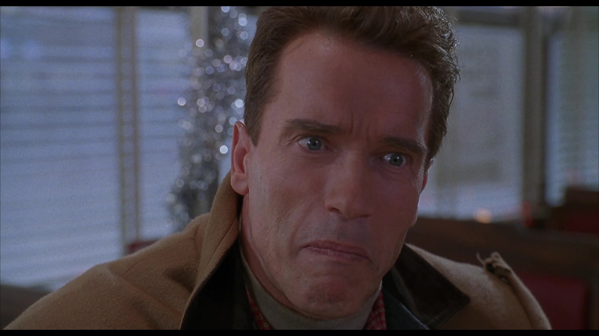 Jingle All the Way Screencap | Fancaps