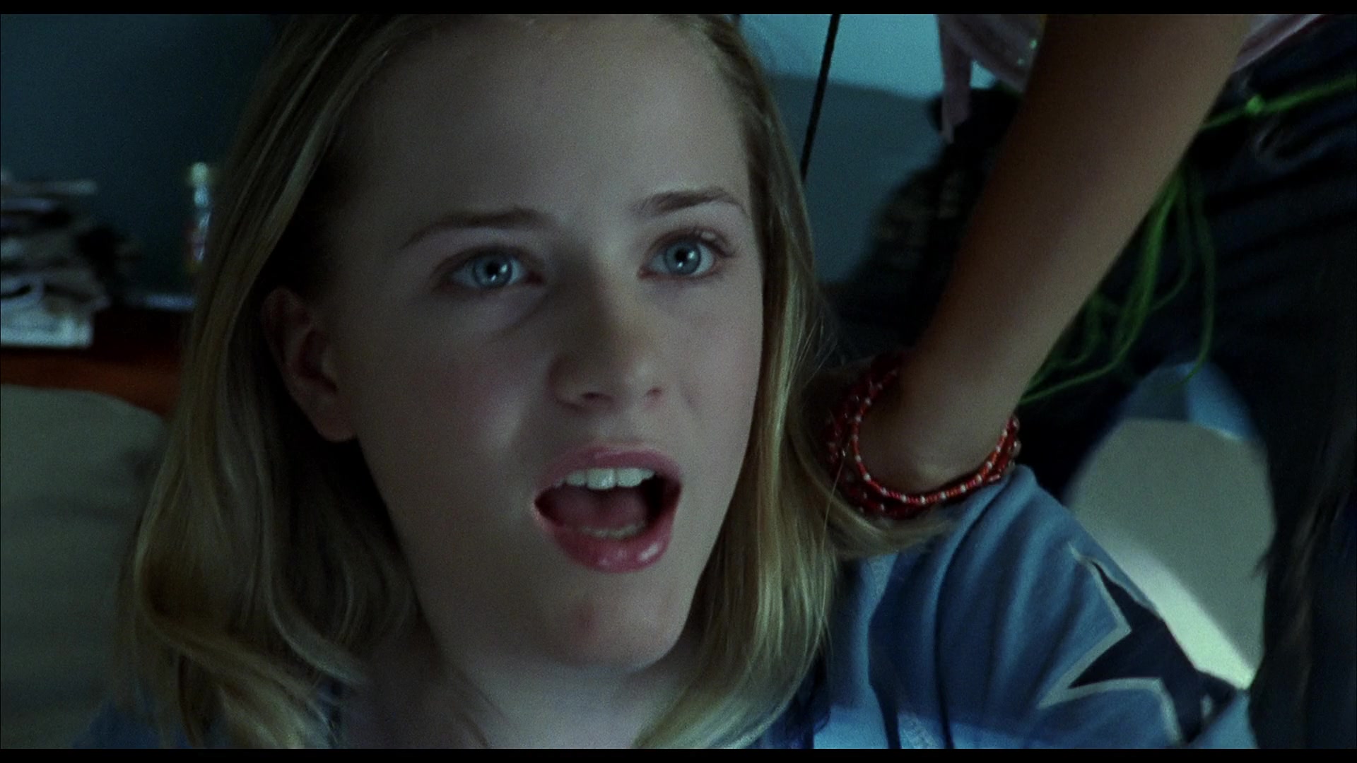 Thirteen Screencap | Fancaps