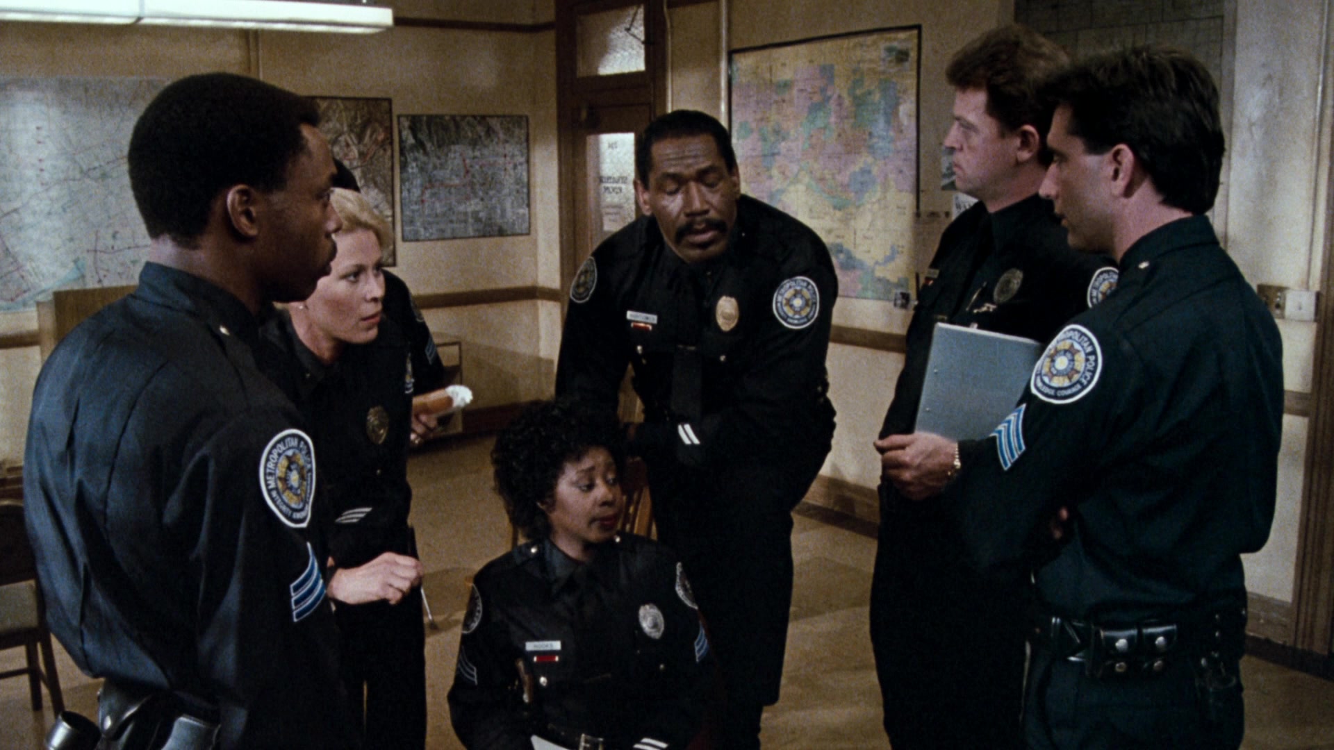 Police Academy 6: City Under Siege (1989) Screencap | Fancaps