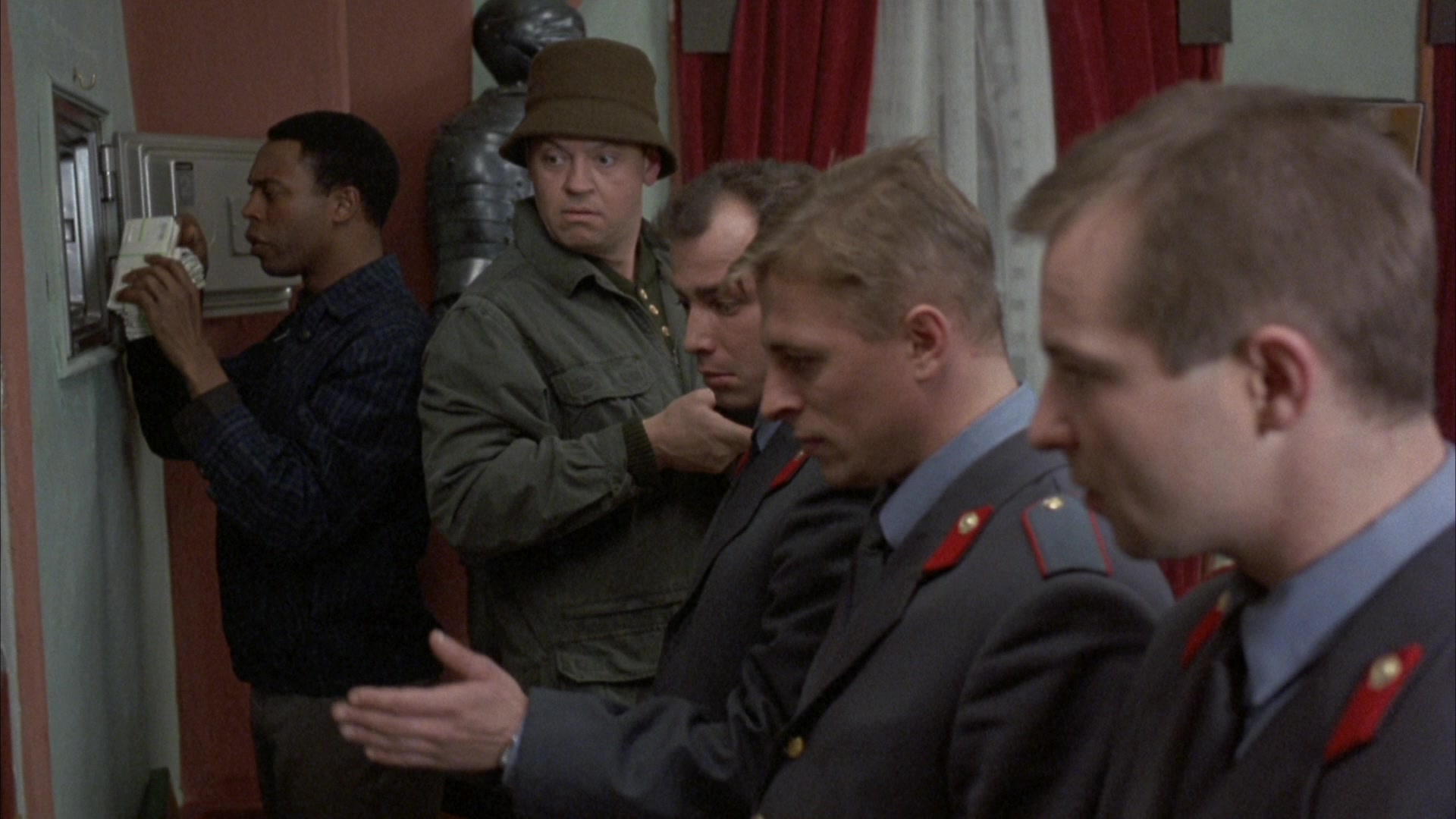 Police Academy: Mission To Moscow (1994) Screencap 