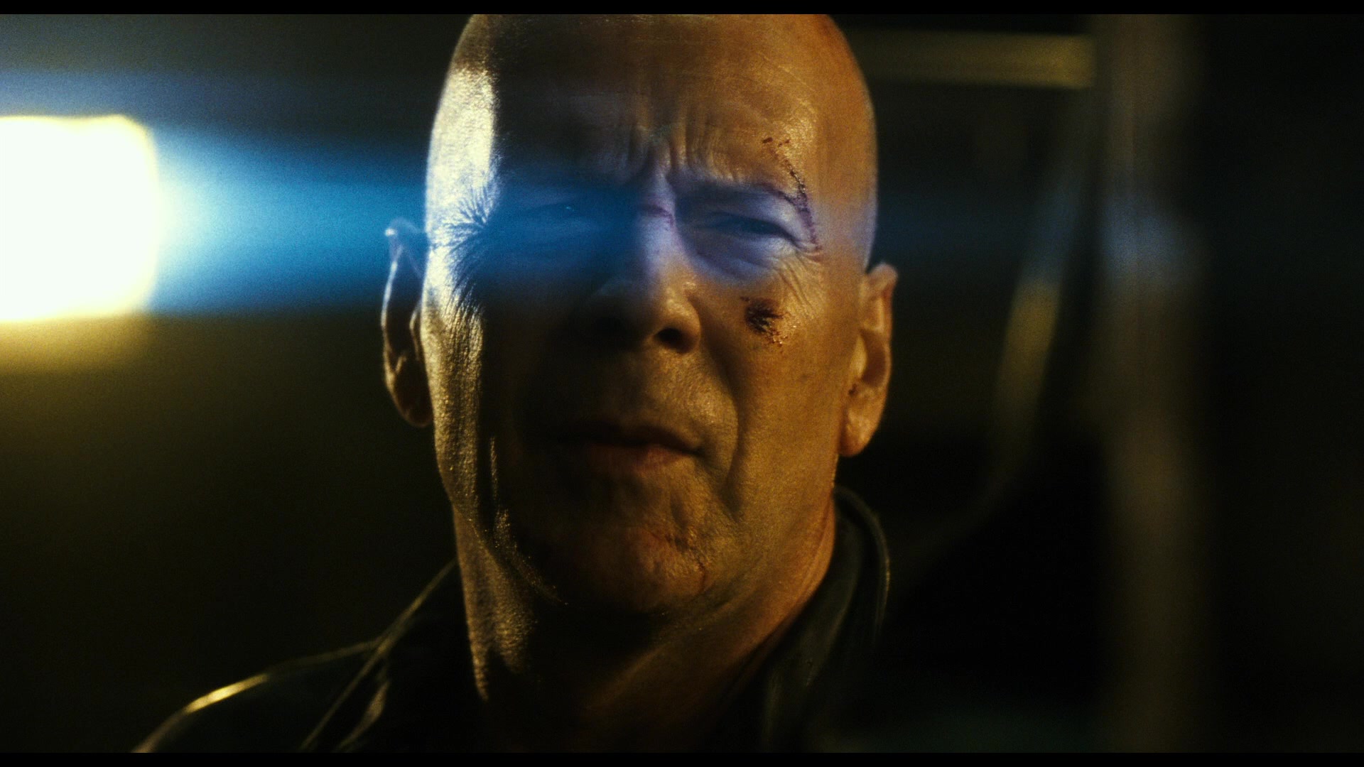 A Good Day to Die Hard (2013) Screencap | Fancaps