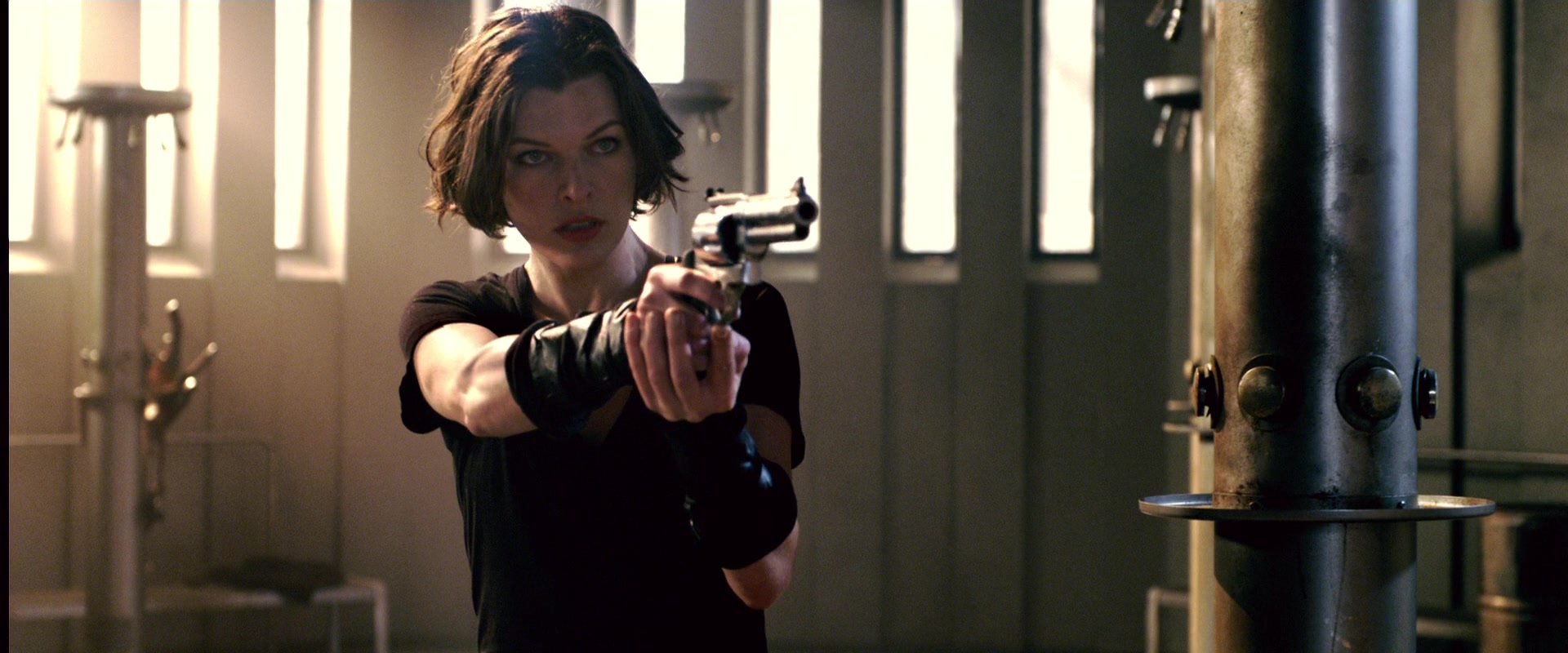 Resident Evil Afterlife 2010 Screencap Fancaps 4939