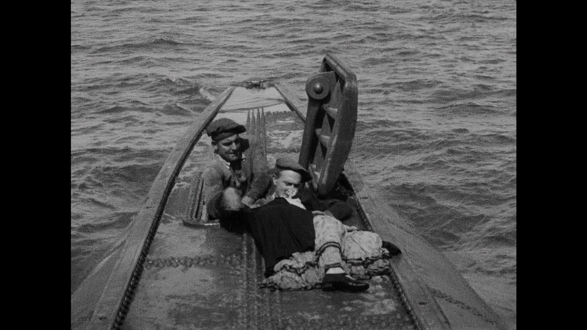 20-000-leagues-under-the-sea-1916-screencap-fancaps