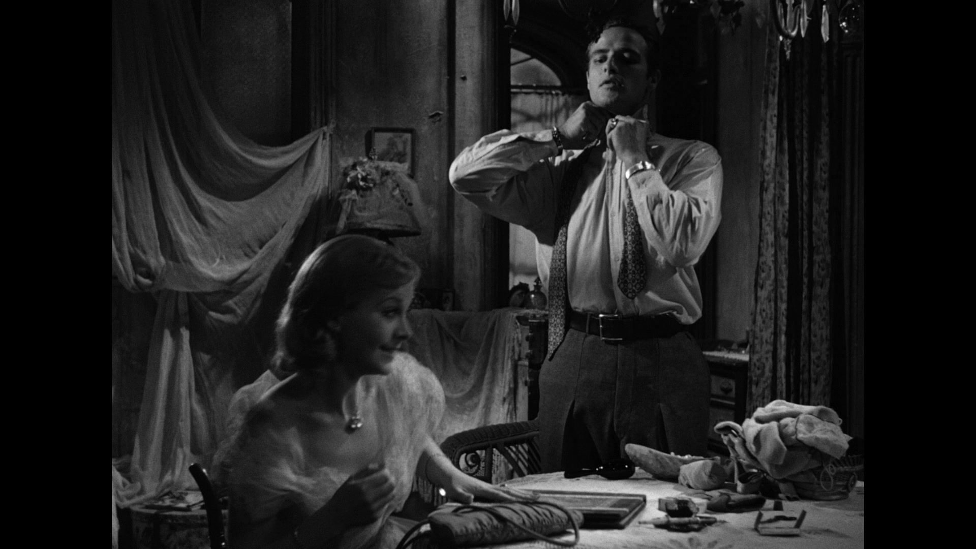 A Streetcar Named Desire (1951) Screencap | Fancaps