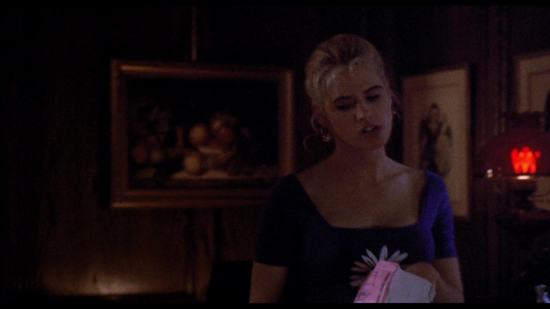 Buffy The Vampire Slayer 1992 Screencap Fancaps