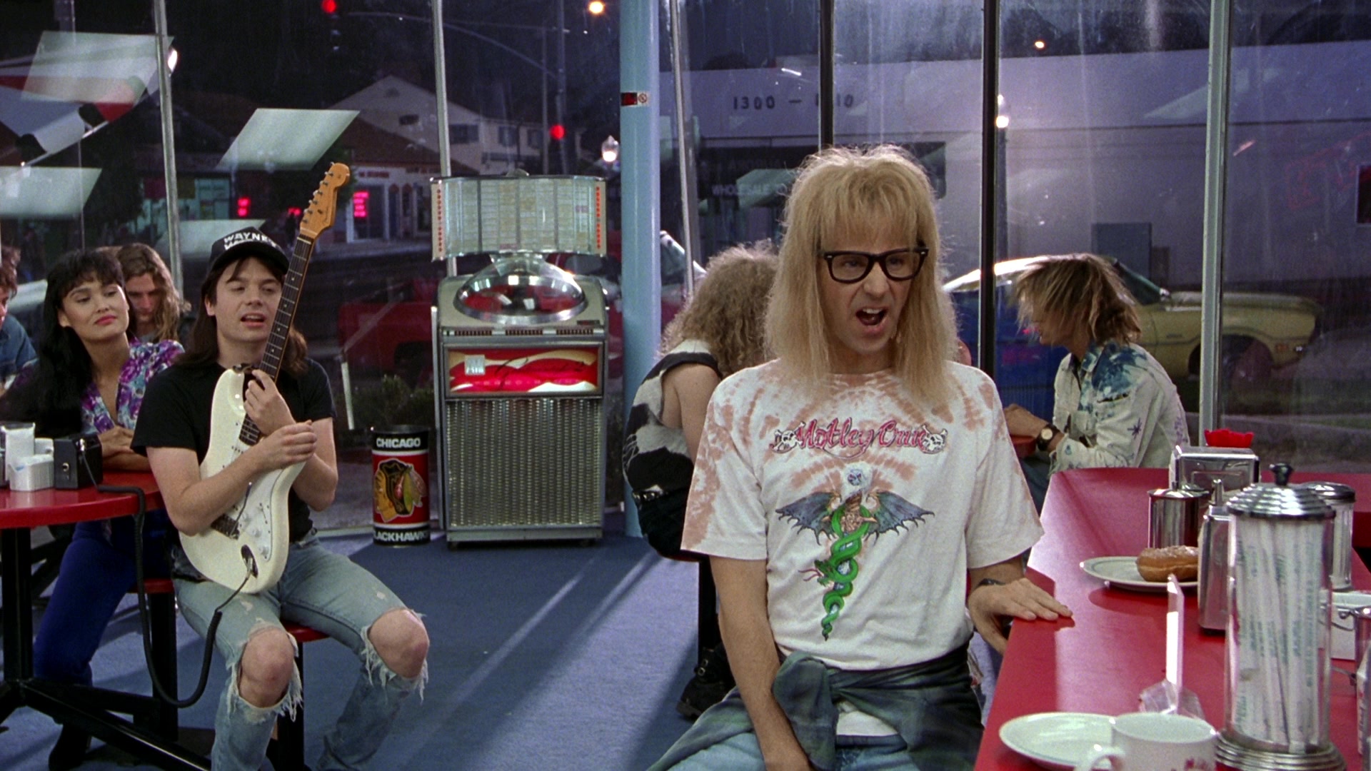 Wayne's World (1992) Screencap | Fancaps