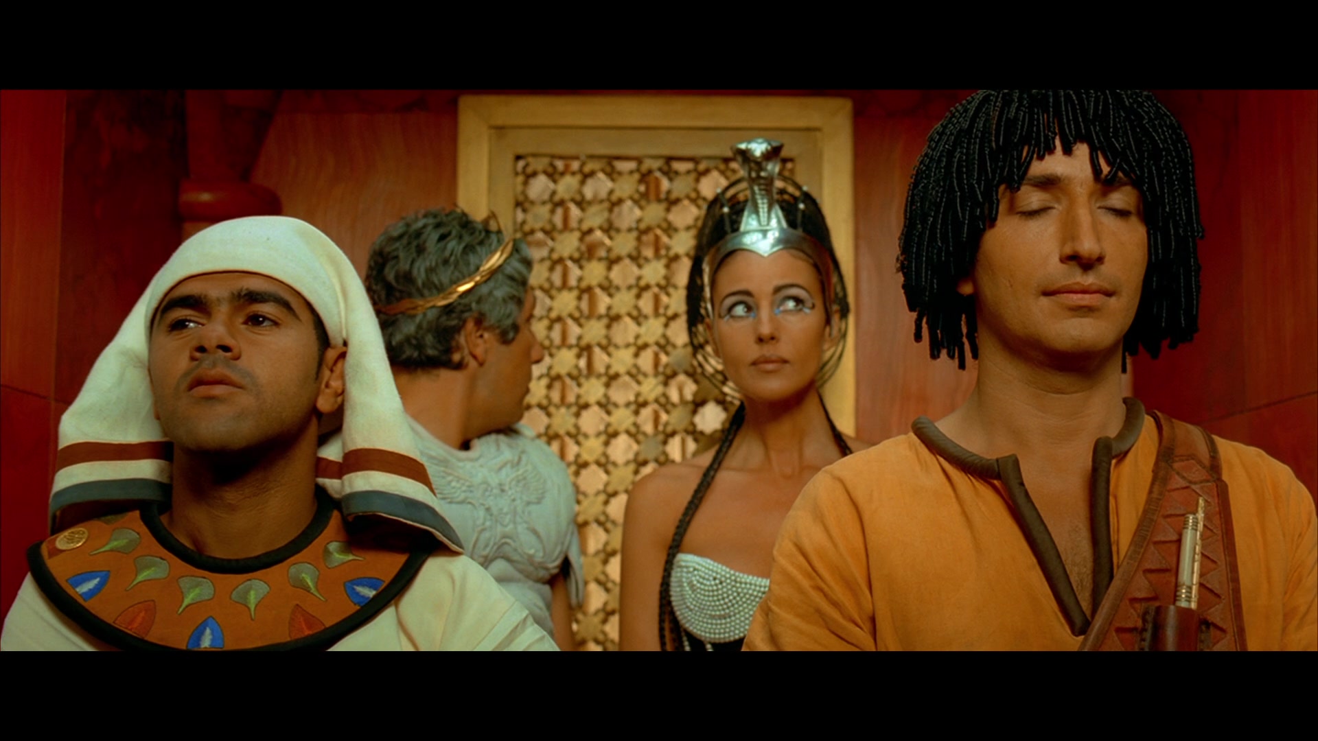 Asterix & Obelix: Mission Cleopatra (2002) Screencap | Fancaps