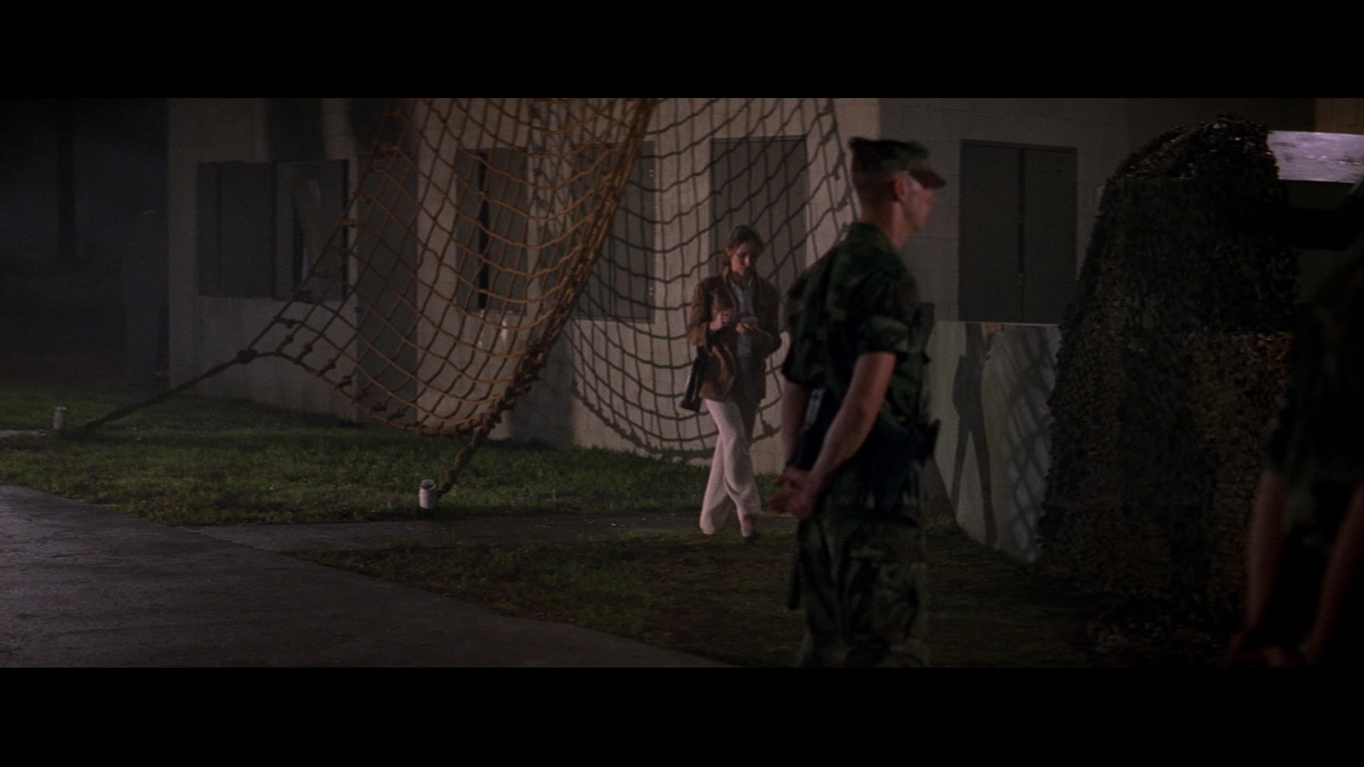 The Generals Daughter 1999 Screencap Fancaps 8358