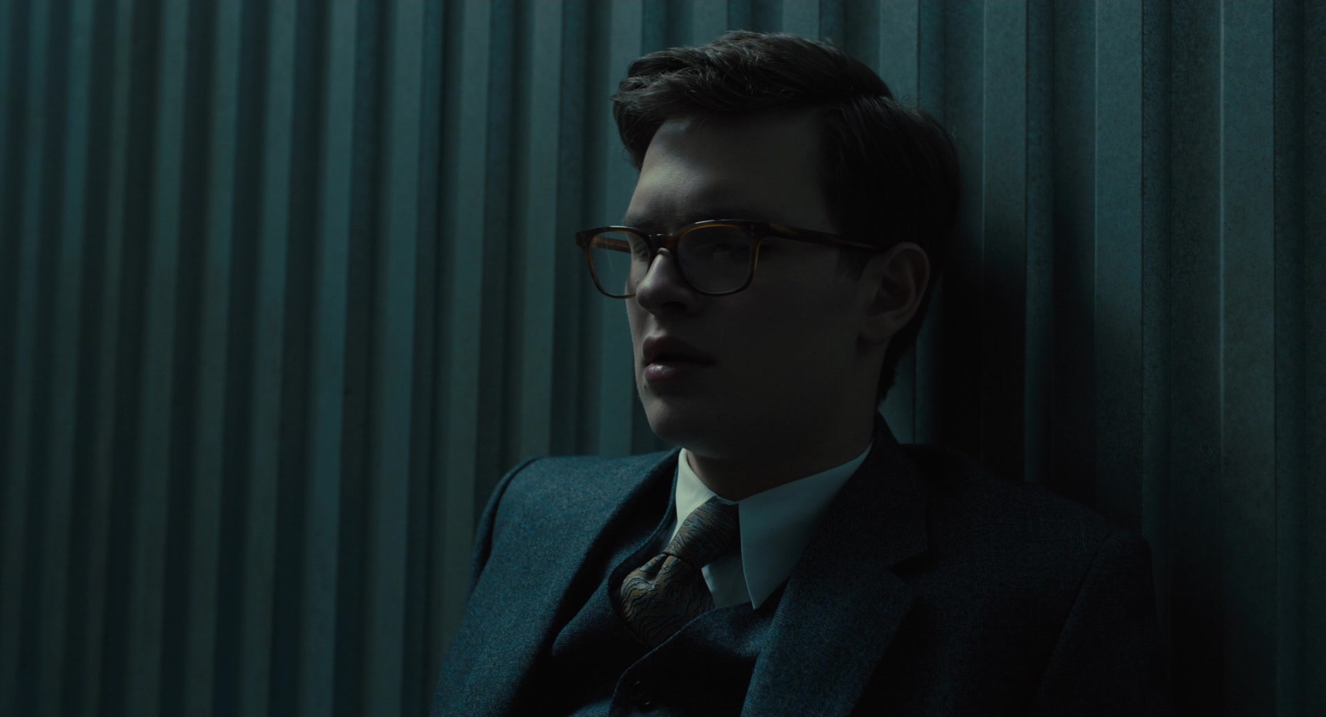 The Goldfinch (2019) Screencap | Fancaps