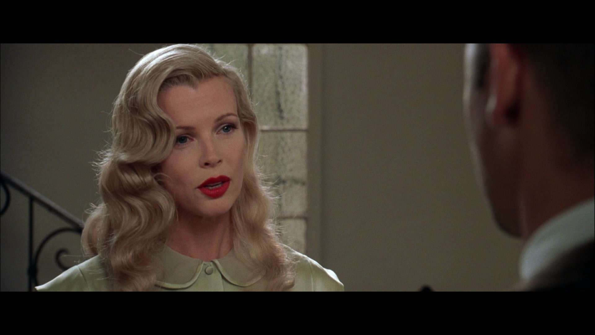 L.A. Confidential (1997) Screencap | Fancaps