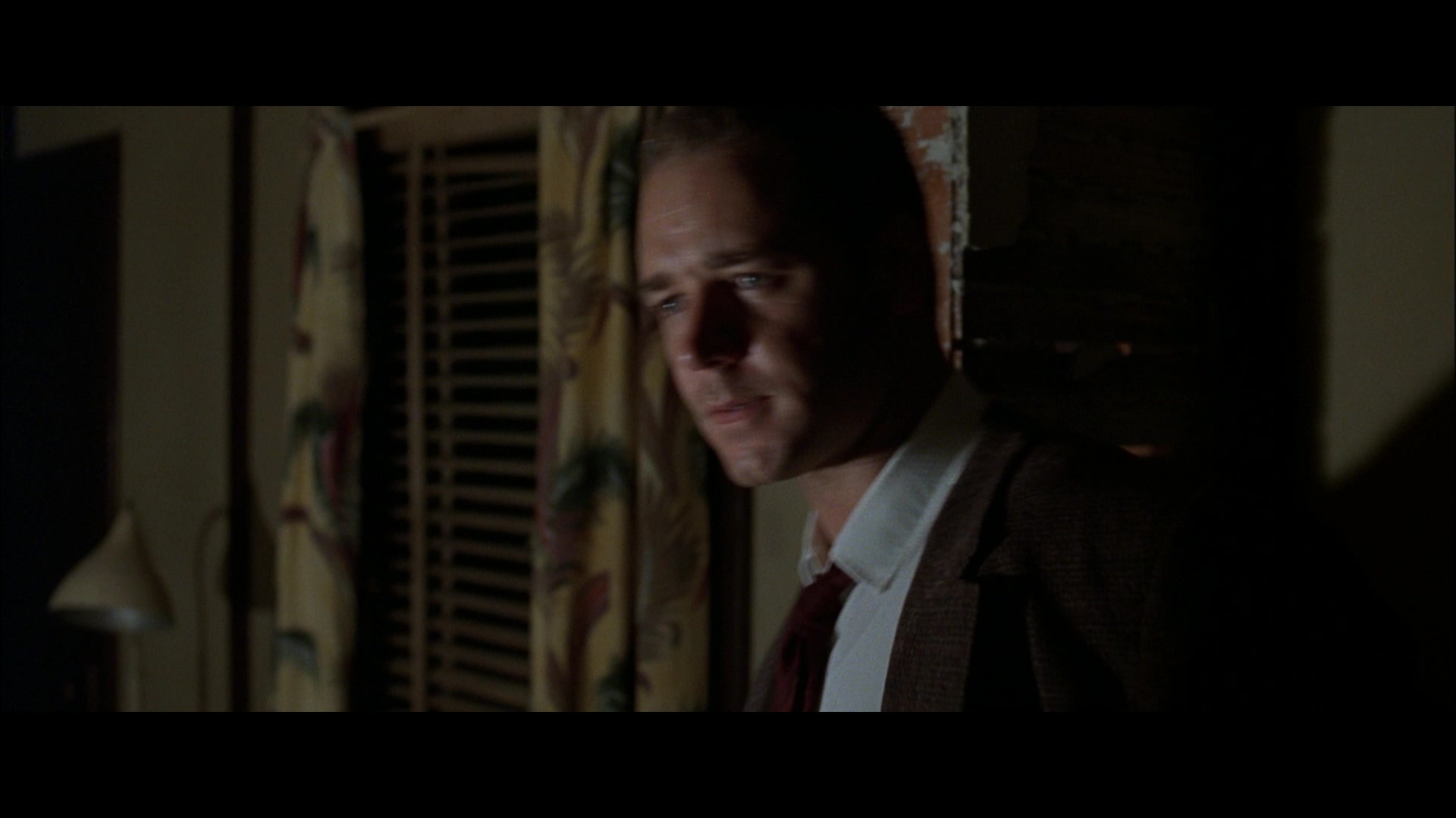 L.A. Confidential (1997) Screencap | Fancaps