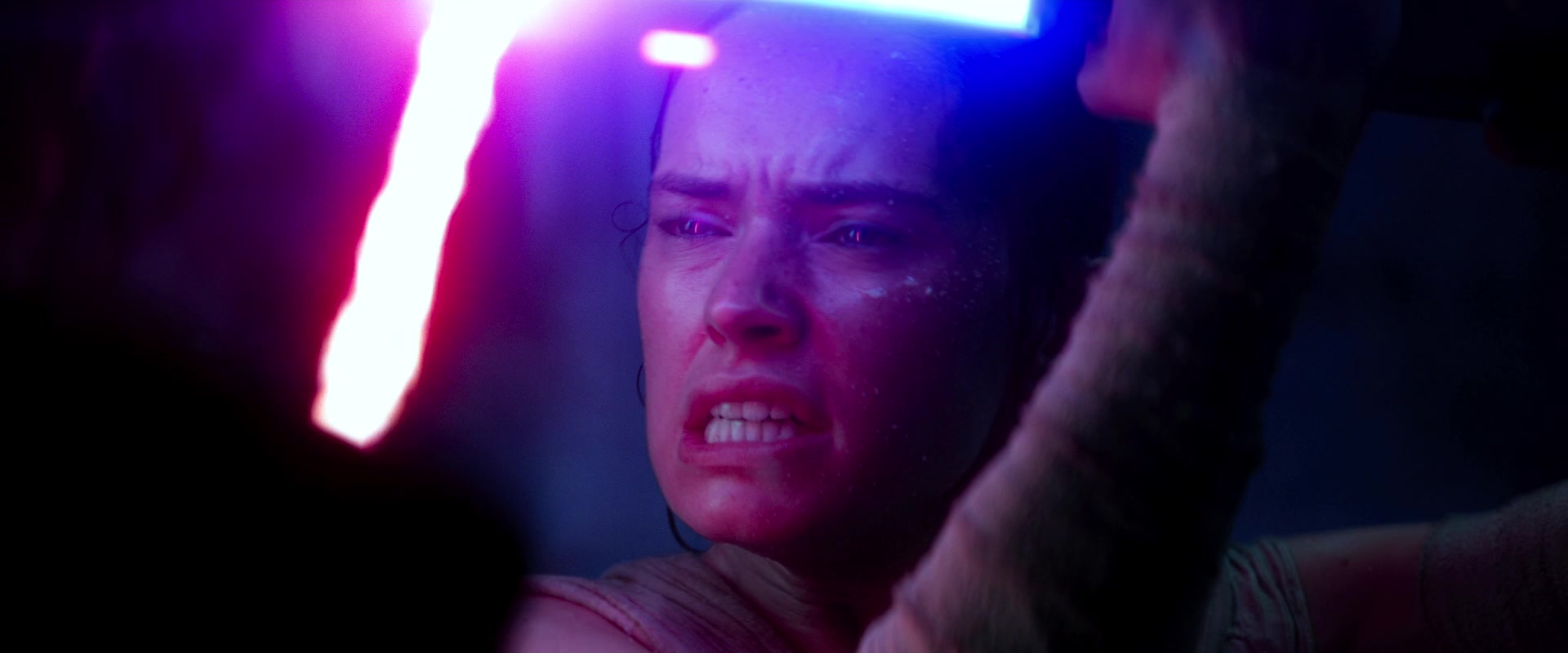 Star Wars: The Force Awakens Screencap | Fancaps