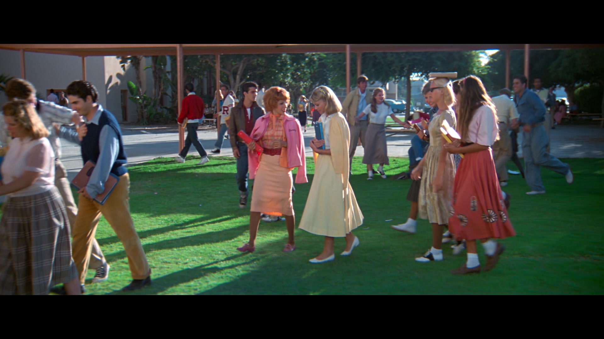 Grease (1978) Screencap 