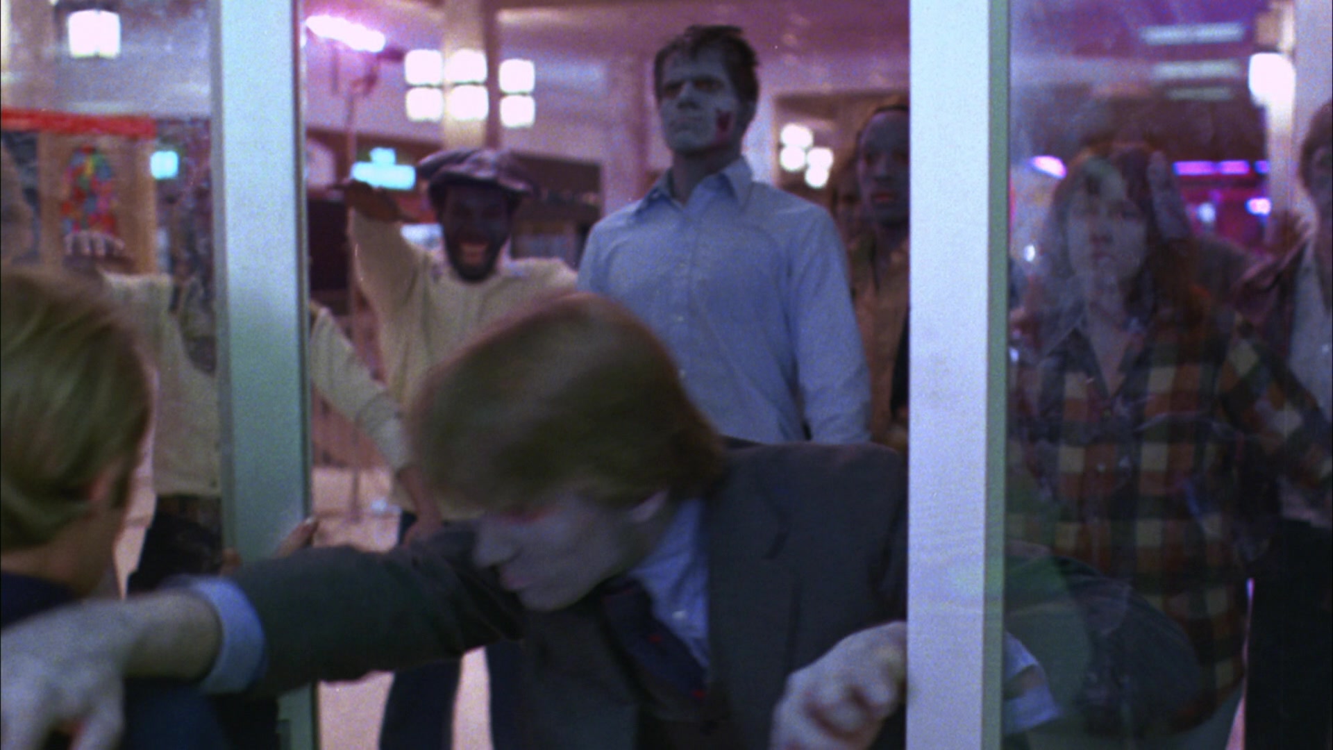 Dawn of the Dead (1978) Screencap | Fancaps