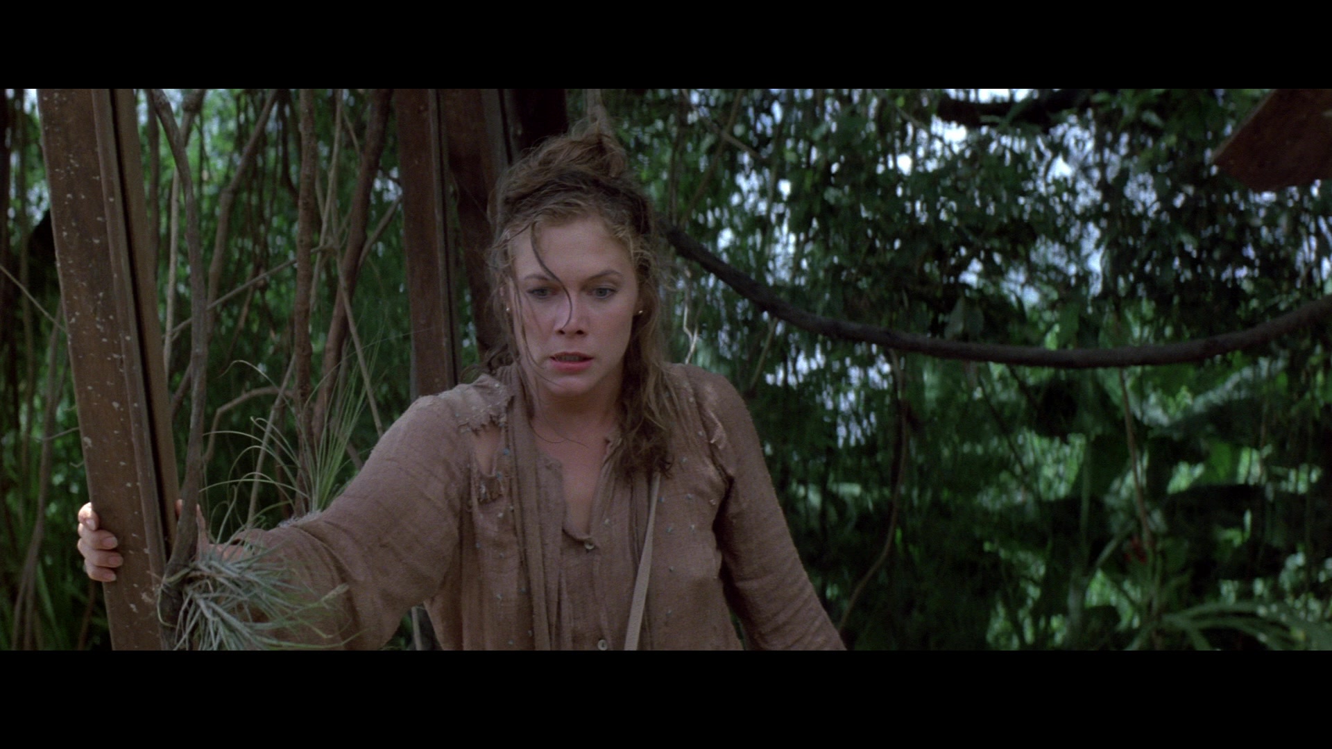 Romancing the Stone (1984) Screencap | Fancaps