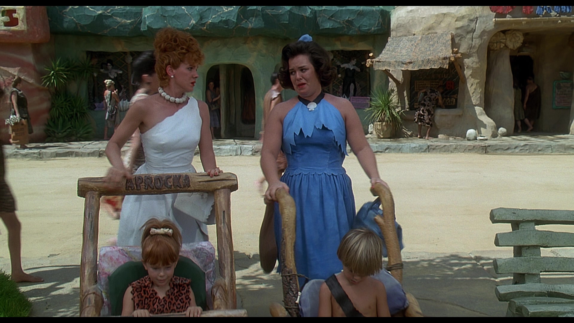 The Flintstones (1994) Screencap | Fancaps