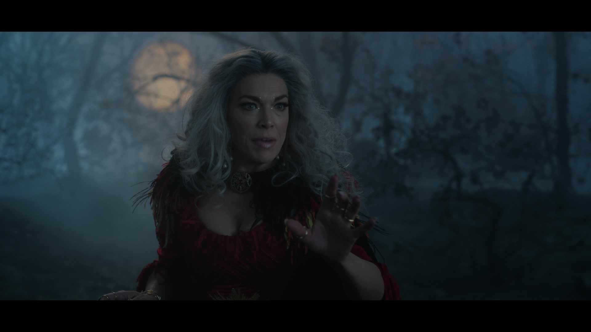 Hocus Pocus 2 (2022) Screencap | Fancaps