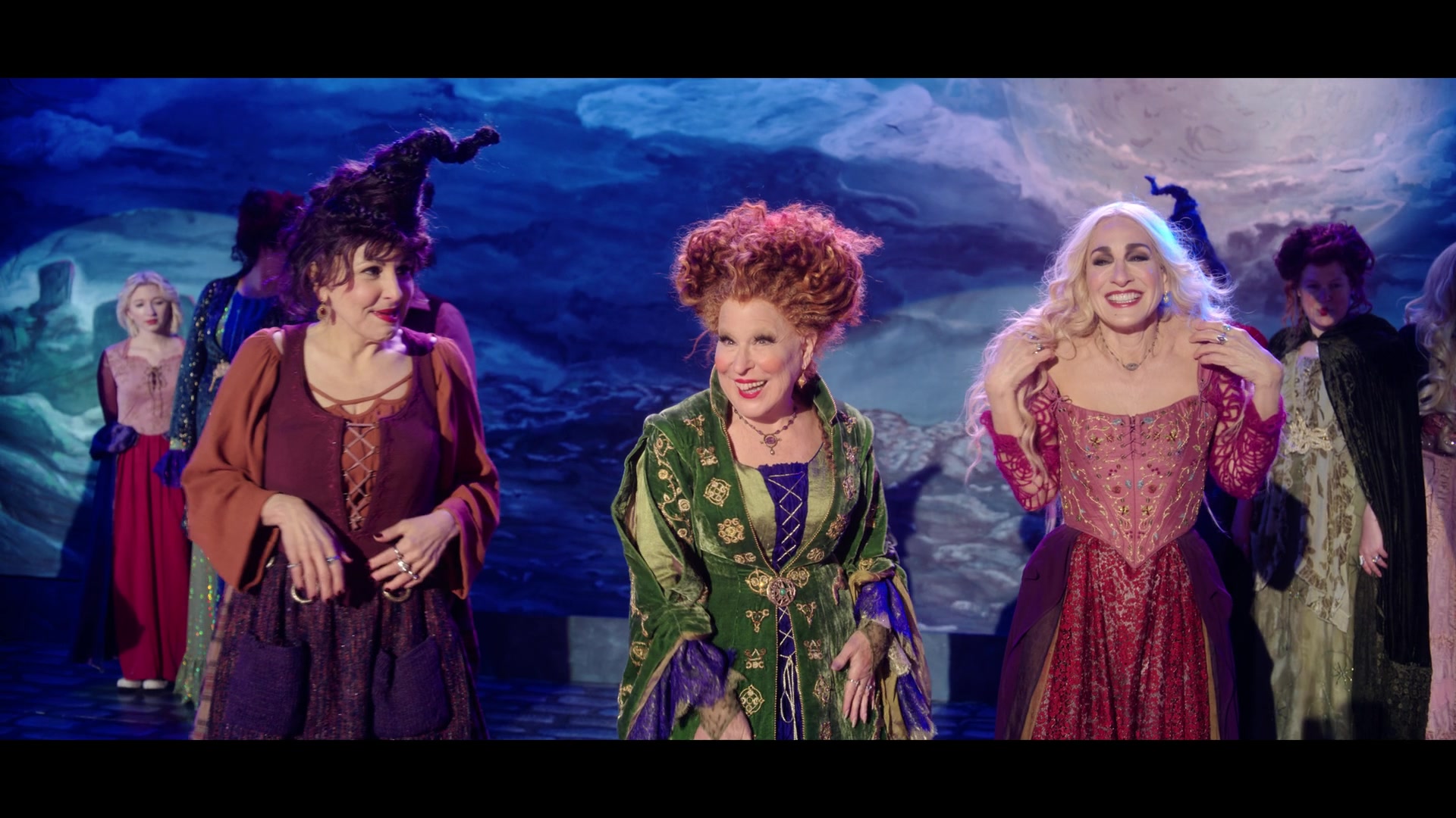 Hocus Pocus 2 (2022) Screencap | Fancaps