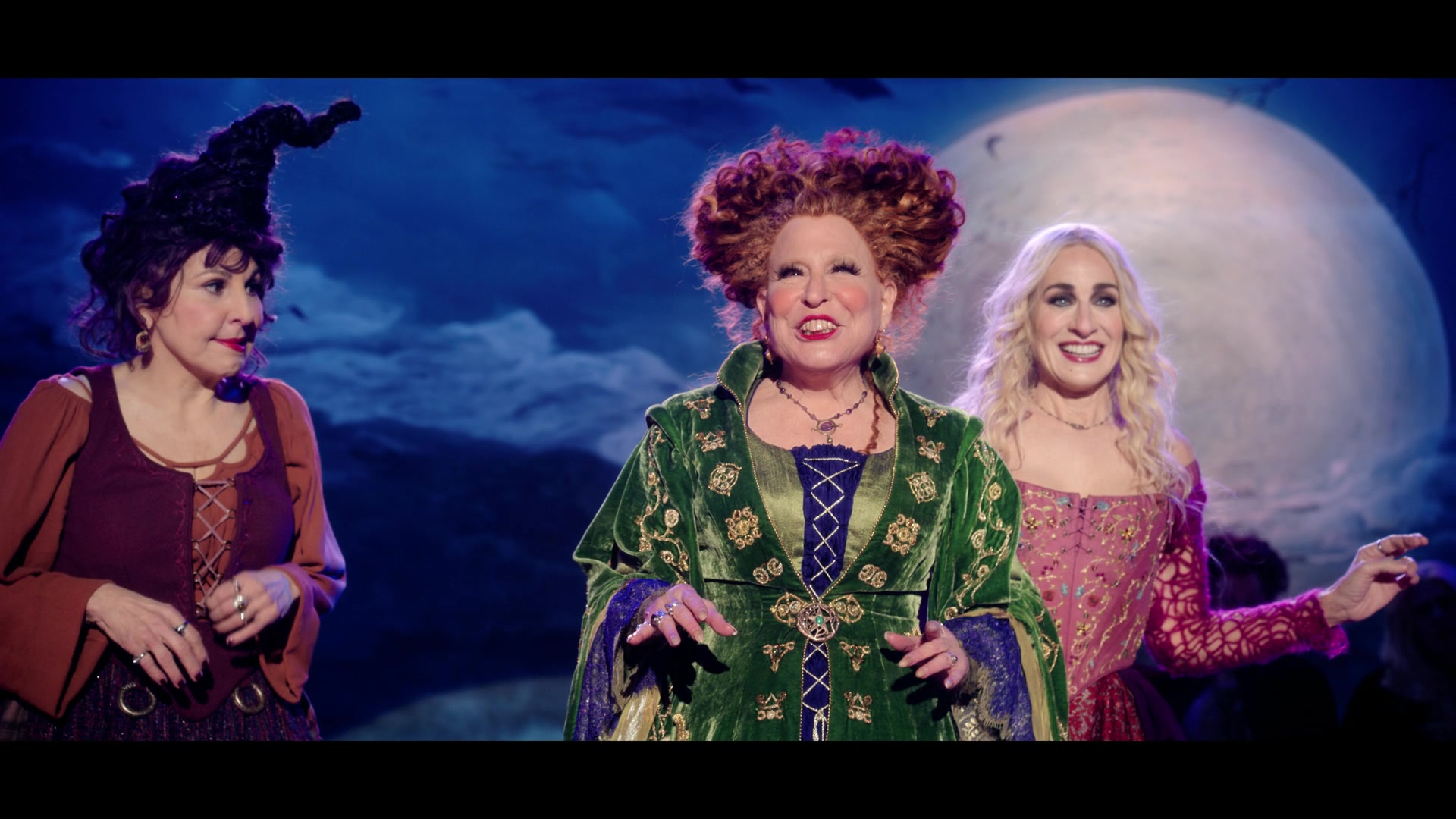 Hocus Pocus 2 (2022) Screencap | Fancaps