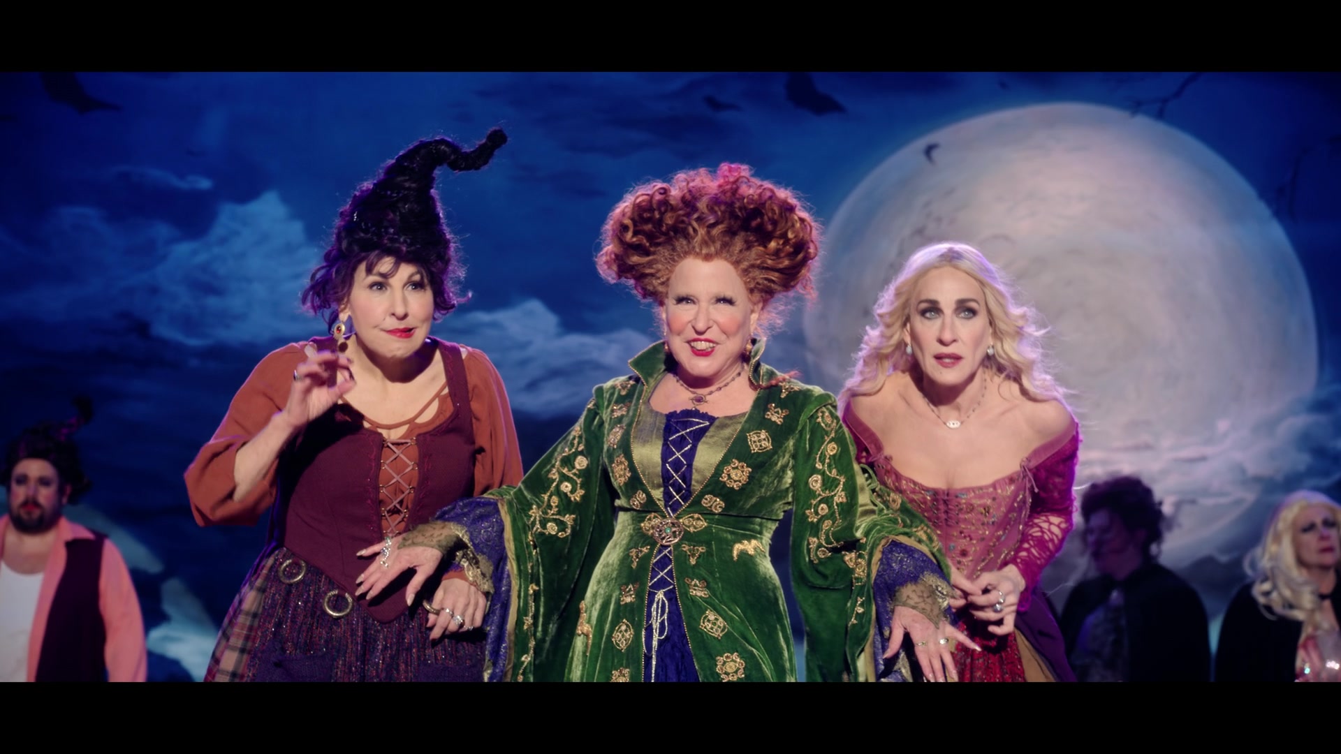 Hocus Pocus 2 (2022) Screencap | Fancaps