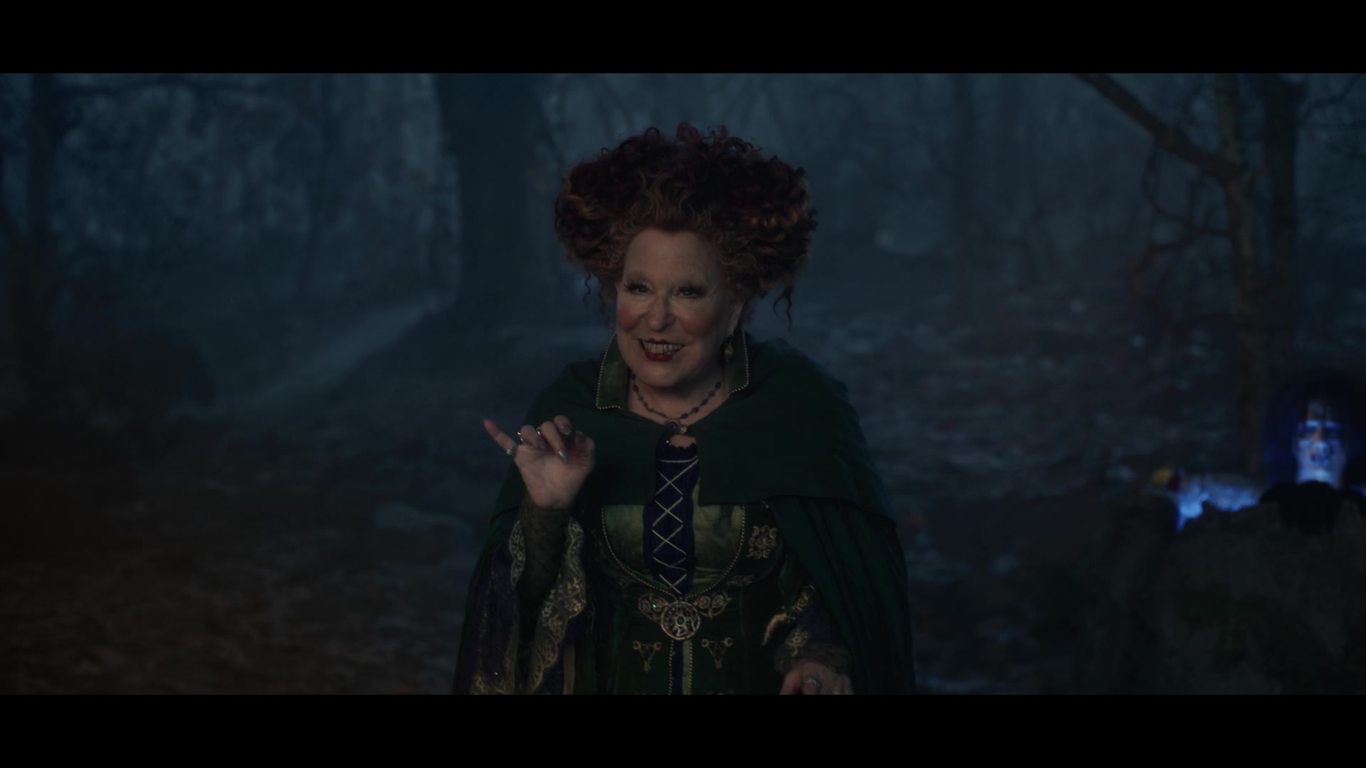 Hocus Pocus 2 (2022) Screencap | Fancaps