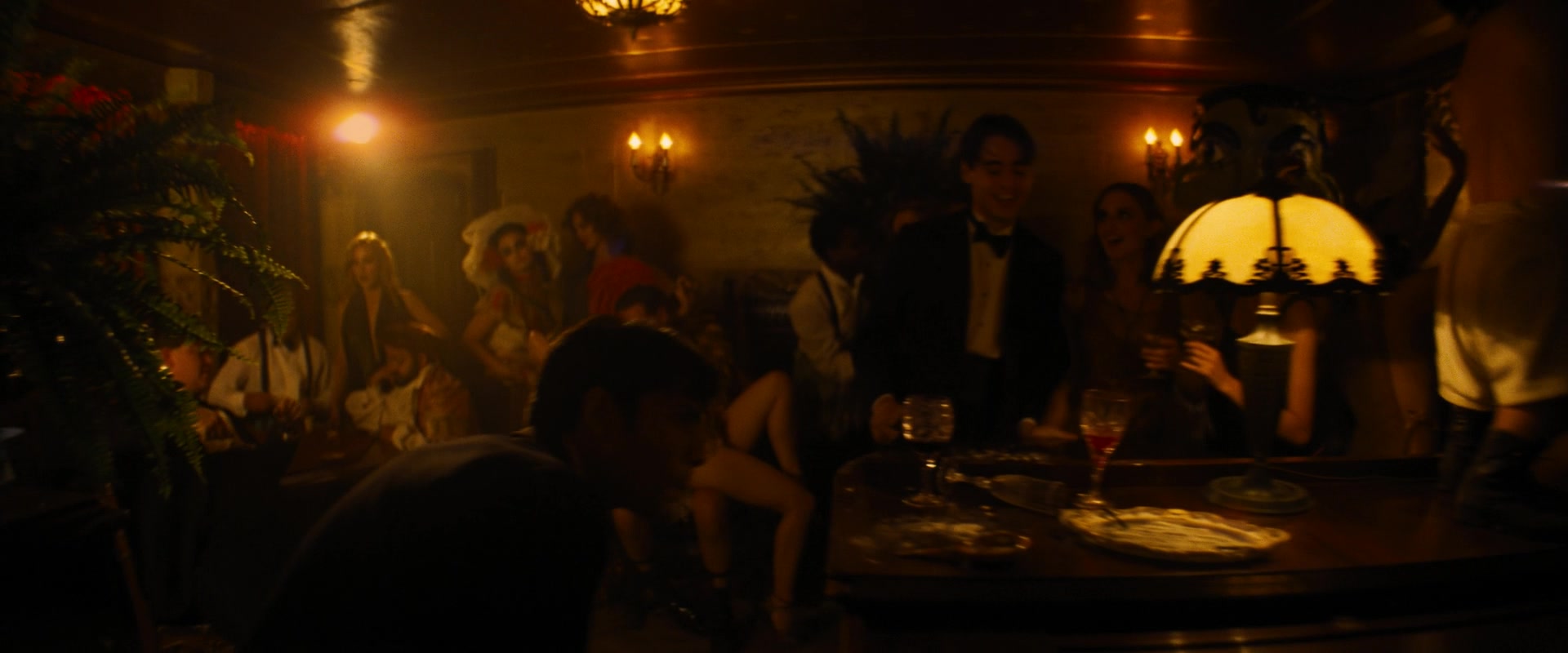 Babylon (2022) Screencap | Fancaps