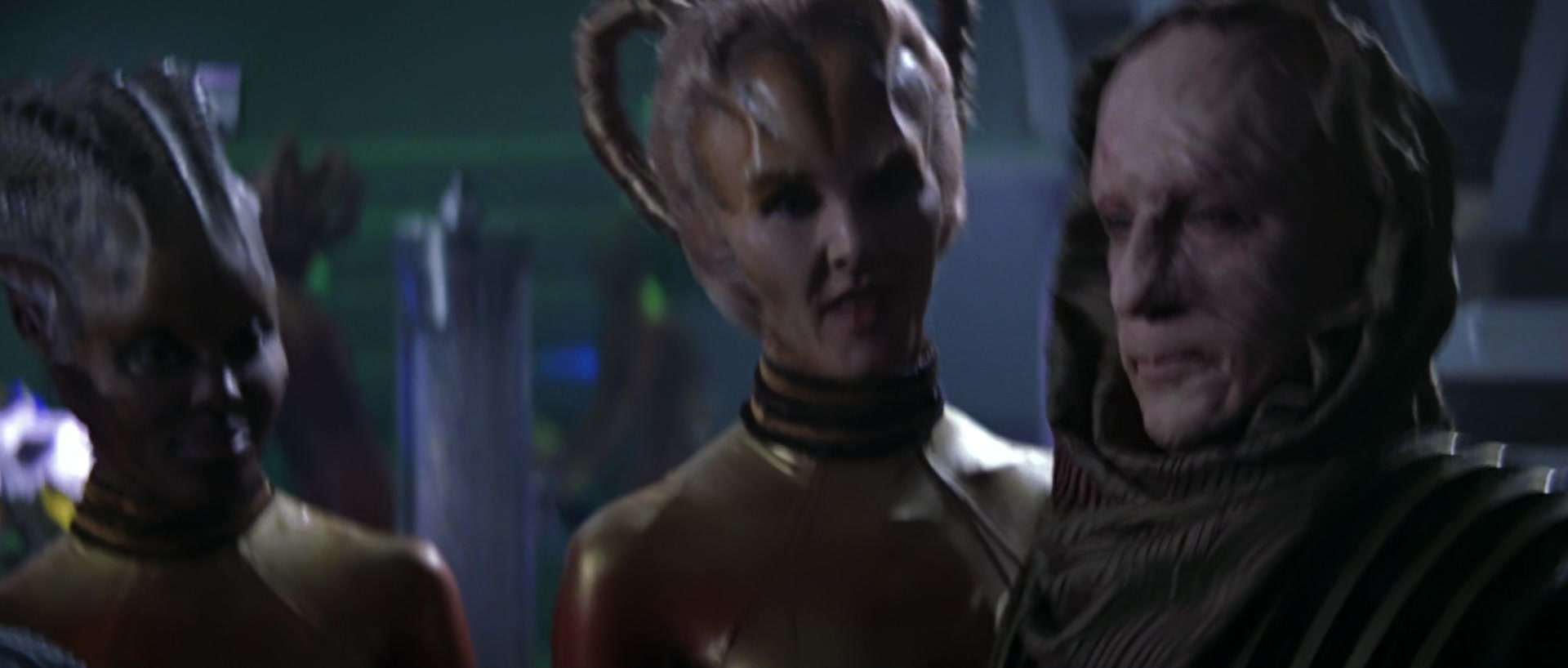 Star Trek: Insurrection Screencap | Fancaps