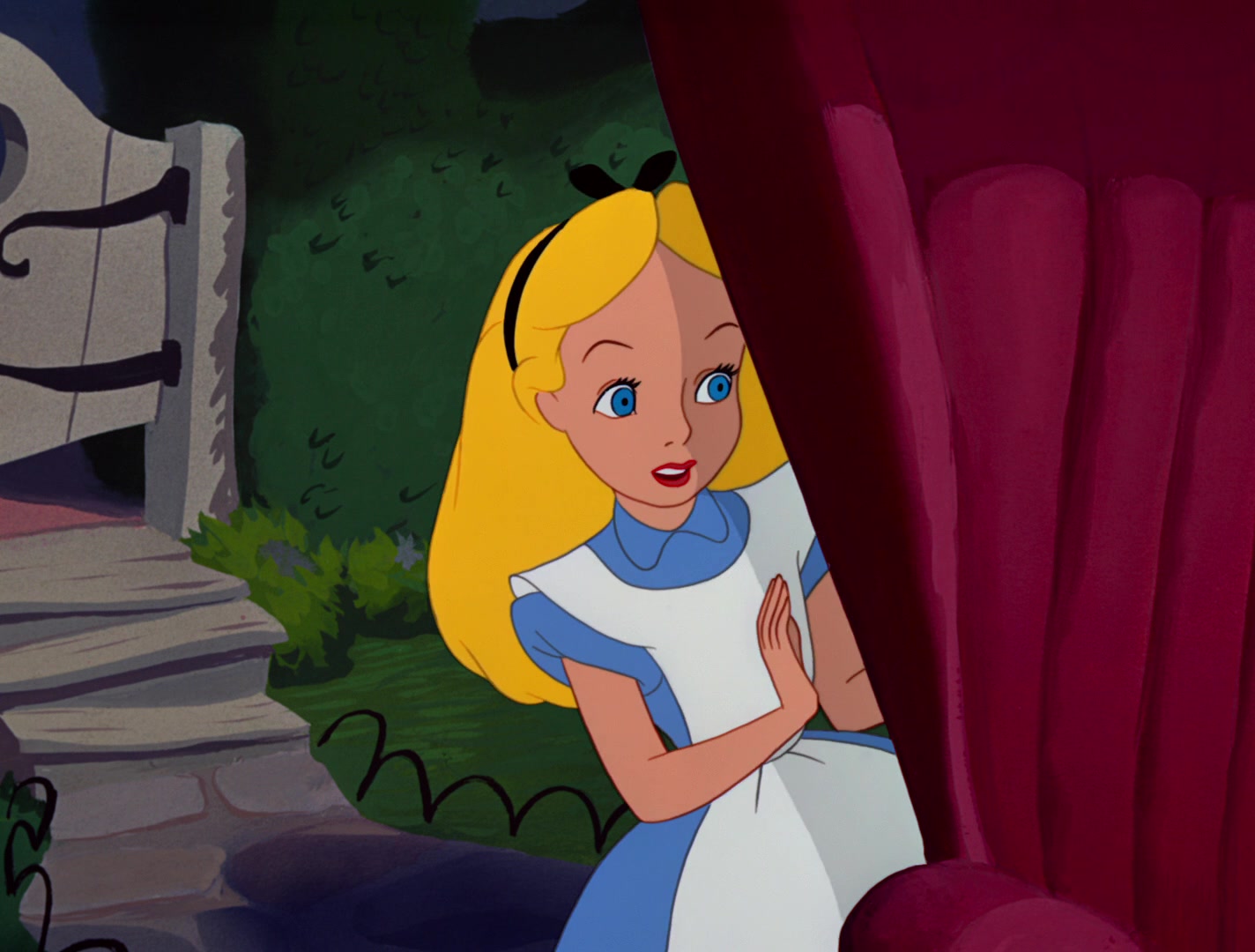 Alice In Wonderland Screencap | Fancaps