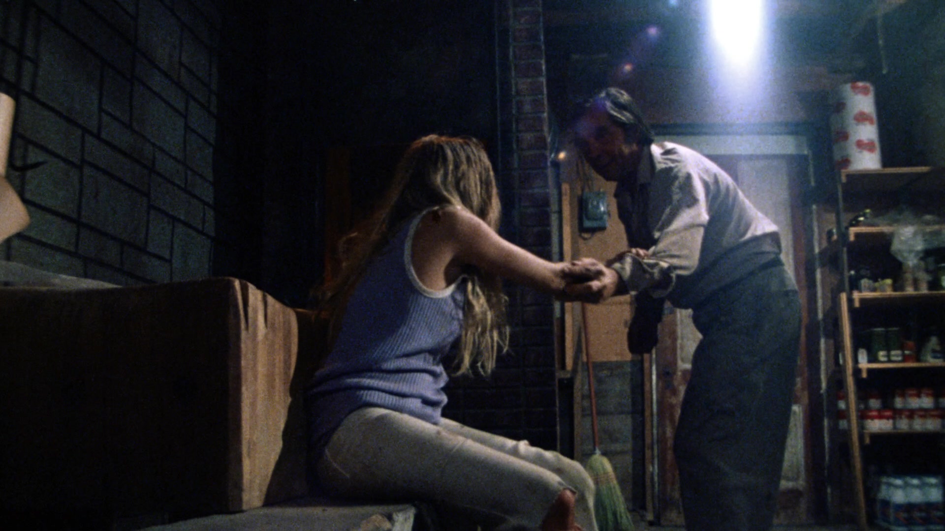 The Texas Chain Saw Massacre (1974) Screencap | Fancaps